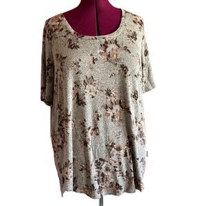 Womens Top Size 1X Gray Floral Sweater Style Flowy Everyday Wear Casual